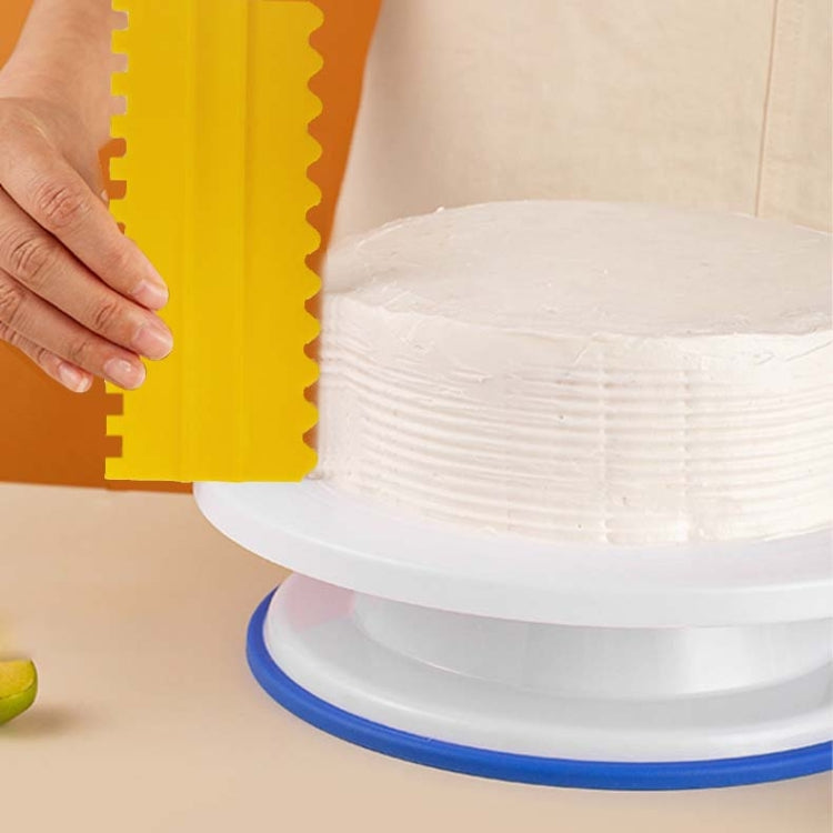 4 PCS / Set Plastic Cream Scraper PP Double Side Sawtooth Baked Cake Flattener(Yellow) by bashfashion